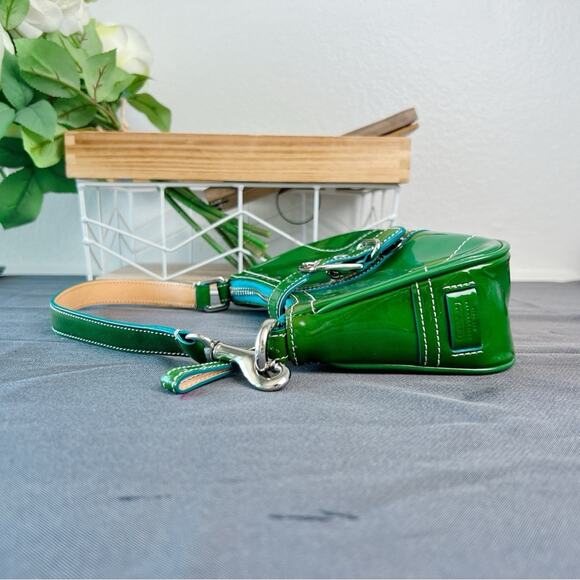 Coach Y2K vintage Green Patent Leather shoulder bag 6731 - Picture 5 of 9